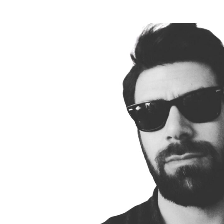 Lacivert Sarı Klasik Berat Kandili Mesajı Instagram Gönderisi (3)